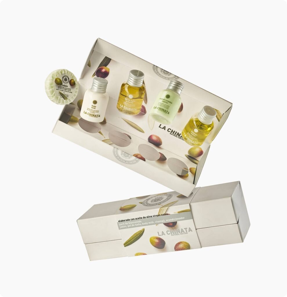 pack-de-bienvenida-jabon-gel-de-bano-body-milk-champu-acondicionador-la-chinata_1-989×1024-1 Pack De Boas-vindas Natural Edition ++ 120ml - Image 1